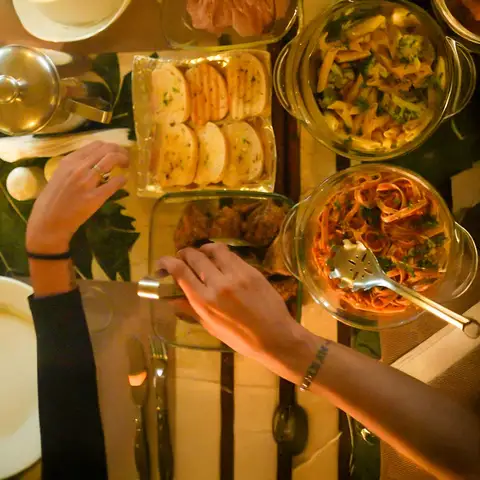 After all the fun, it’s time for a specially curated Italian meal at a charming cafe on the property.